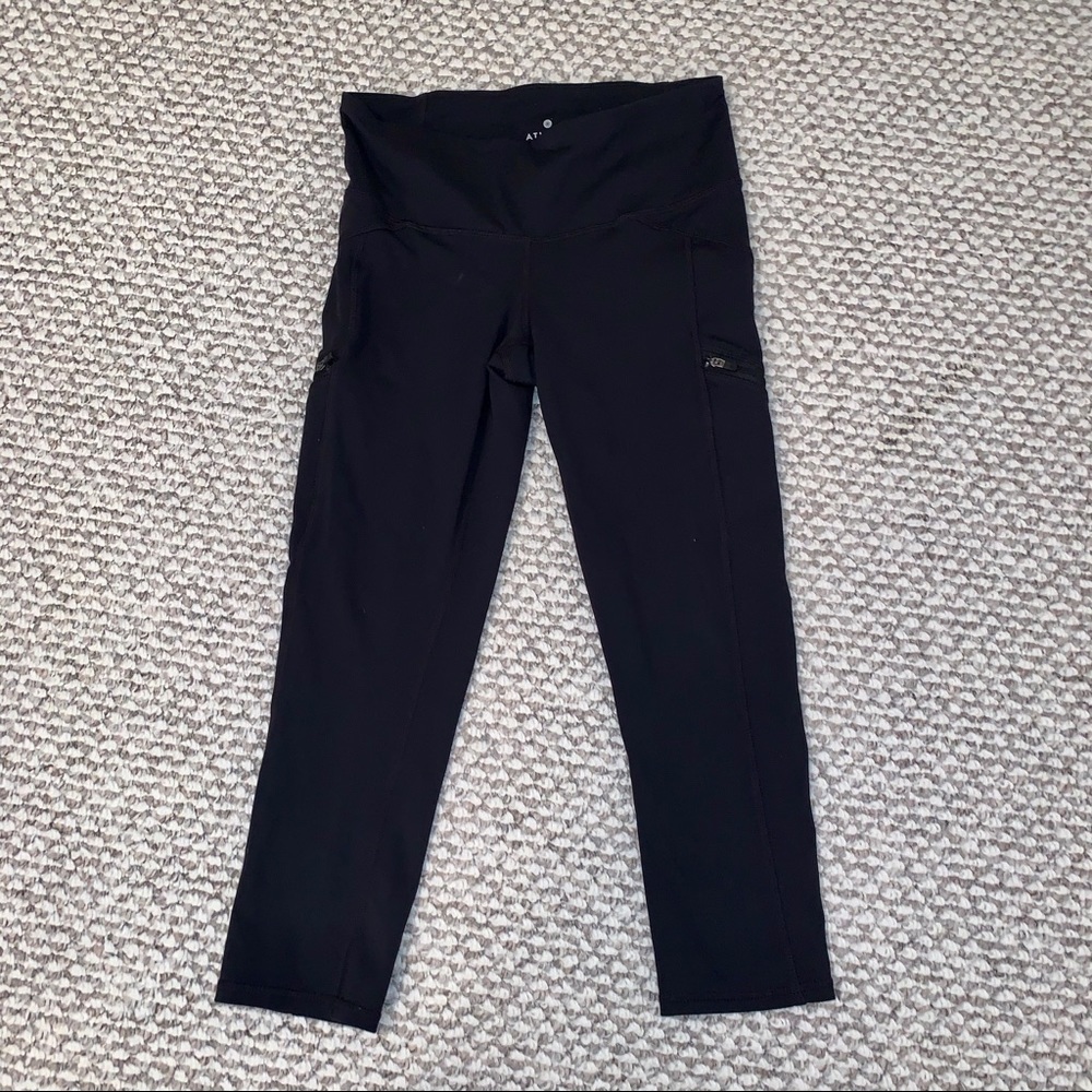 Athleta cropped leggings